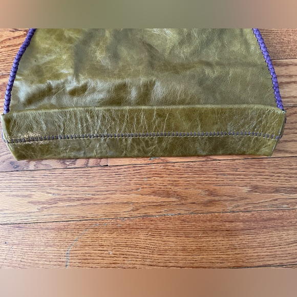 Boho style Green Leather Purse - Picture 5 of 5